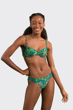 Laden Sie das Bild in den Galerie-Viewer, Model Front: Rio De Sol Set Set Wilds Balconet Nice