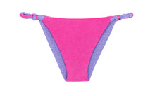 Laden Sie das Bild in den Galerie-Viewer, Product Front: Rio De Sol Unterteil Bottom Malibu-Rosa Essential-Rev