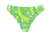 Laden Sie das Bild in den Galerie-Viewer, Product Front: Rio De Sol Unterteil Bottom Green-Palms Nice