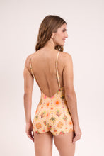 Laden Sie das Bild in den Galerie-Viewer, Model Back: Rio De Sol Badeanzug Mosaico Margot