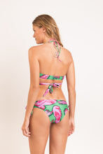 Laden Sie das Bild in den Galerie-Viewer, Model Back: Rio De Sol Set Set Parrots Kate Madrid