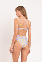 Laden Sie das Bild in den Galerie-Viewer, Image 10: Rio De Sol Unterteil Bottom Glow Hotpants