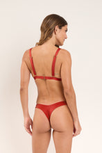 Laden Sie das Bild in den Galerie-Viewer, Model Back: Rio De Sol Set Set Shimmer-Liquor Alba Nice-Fio