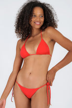 Laden Sie das Bild in den Galerie-Viewer, Gallery: Rio De Sol Set Set Rouge Tri-Inv Lacinho