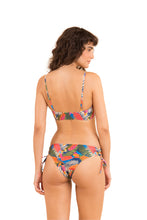Laden Sie das Bild in den Galerie-Viewer, Model Back: Rio De Sol Unterteil Bottom Jungle Madrid