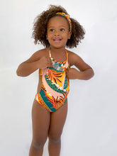Laden Sie das Bild in den Galerie-Viewer, Model Front: Rio De Sol Mädchen-Badeanzug Body El-Arco Kids