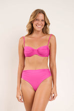 Laden Sie das Bild in den Galerie-Viewer, Model Front: Rio De Sol Oberteil Top Fluity-Amor Vickie