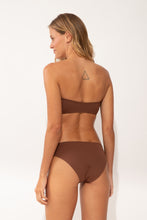 Laden Sie das Bild in den Galerie-Viewer, Model Back: Wednesday In Hawaii By Rio De Sol Set Set Coco Lani Waikiki