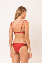 Laden Sie das Bild in den Galerie-Viewer, Model Back: Rio De Sol Oberteil Top Shimmer-Liquor Bandeau-Joy
