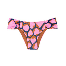 Laden Sie das Bild in den Galerie-Viewer, Product Front: Rio De Sol Unterteil Bottom Amore-Pink Baobi