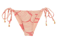 Laden Sie das Bild in den Galerie-Viewer, Product Front: Rio De Sol Unterteil Bottom Banana Rose Bra