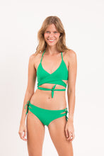 Laden Sie das Bild in den Galerie-Viewer, Model Front: Rio De Sol Unterteil Bottom Dots-Tambourine Madrid