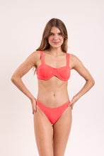 Laden Sie das Bild in den Galerie-Viewer, Model Front: Rio De Sol Unterteil Bottom Malibu-Folia Essential-Comfy