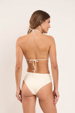 Laden Sie das Bild in den Galerie-Viewer, Model Back: Rio De Sol Unterteil Bottom Off-White Hotpants