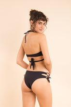 Laden Sie das Bild in den Galerie-Viewer, Image 12: Rio De Sol Set Set Dots-Black Kate Madrid