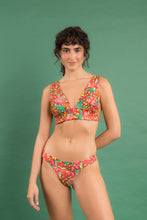 Laden Sie das Bild in den Galerie-Viewer, Image 09: Rio De Sol Set Set Tropics Halter-Marina Essential-Cos