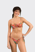 Laden Sie das Bild in den Galerie-Viewer, Model Front: Rio De Sol Oberteil Top Tropics Balconet-Tie