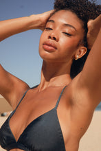 Laden Sie das Bild in den Galerie-Viewer, Image 11: Rio De Sol Oberteil Top Shimmer-Shark Tri-Fixo-Noa
