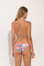 Laden Sie das Bild in den Galerie-Viewer, Model Back: Rio De Sol Set Set River Frufru-Comfy
