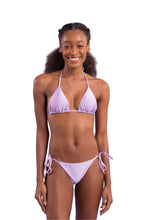 Laden Sie das Bild in den Galerie-Viewer, Model Front: Rio De Sol Unterteil Bottom Shimmer-Harmonia Cheeky-Tie
