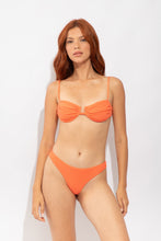 Laden Sie das Bild in den Galerie-Viewer, Model Front: Rio De Sol Unterteil Bottom Tribu-Flow Nice
