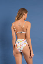 Laden Sie das Bild in den Galerie-Viewer, Image 15: Rio De Sol Unterteil Bottom Countryside Hotpants
