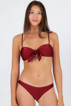Laden Sie das Bild in den Galerie-Viewer, Gallery: Rio De Sol Set Set Shimmer-Divino Bandeau-Knot Essential
