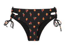 Laden Sie das Bild in den Galerie-Viewer, Product Front: Rio De Sol Unterteil Bottom Cashew Madrid
