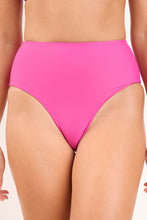 Laden Sie das Bild in den Galerie-Viewer, Gallery: Rio De Sol Unterteil Bottom Fluity-Amor Hotpants
