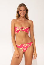 Laden Sie das Bild in den Galerie-Viewer, Model Front: Wednesday In Hawaii By Rio De Sol Unterteil Bottom Pua-Guava Waikiki
