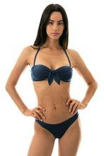 Laden Sie das Bild in den Galerie-Viewer, Model Front: Rio De Sol Unterteil Bottom Shark Bandeau
