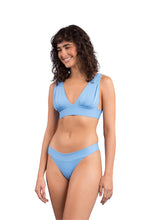 Laden Sie das Bild in den Galerie-Viewer, Image 04: Rio De Sol Set Set Baltico Halter-Marina Essential-Cos
