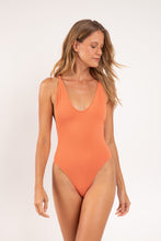Laden Sie das Bild in den Galerie-Viewer, Image 05: Rio De Sol Badeanzug Sand-Argila Sunny
