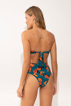 Laden Sie das Bild in den Galerie-Viewer, Model Back: Rio De Sol Unterteil Bottom Luma Hotpants
