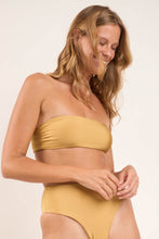 Laden Sie das Bild in den Galerie-Viewer, Image 07: Rio De Sol Unterteil Bottom Fluity-Dourado Hotpants
