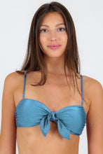 Laden Sie das Bild in den Galerie-Viewer, Gallery: Rio De Sol Oberteil Top Shimmer-Baltic-Sea Bandeau-Knot
