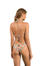 Laden Sie das Bild in den Galerie-Viewer, Model Back: Rio De Sol Unterteil Bottom Boho Mel
