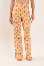 Laden Sie das Bild in den Galerie-Viewer, Gallery: Rio De Sol Strandhosen Mosaico Pants Lana
