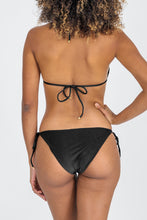 Laden Sie das Bild in den Galerie-Viewer, Image 06: Rio De Sol Set Set Shimmer-Black Tri-Inv Ibiza-Comfy
