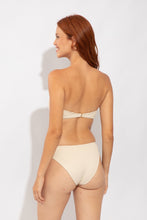Laden Sie das Bild in den Galerie-Viewer, Model Back: Rio De Sol Unterteil Bottom Solar-Off Essential-Comfy
