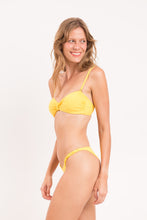 Laden Sie das Bild in den Galerie-Viewer, Bottom Amarelo Cheeky-Crispy
