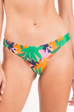 Laden Sie das Bild in den Galerie-Viewer, Bottom Delight Essential-Comfy

