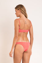 Laden Sie das Bild in den Galerie-Viewer, Bottom Malibu-Nina Essential
