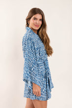 Laden Sie das Bild in den Galerie-Viewer, Chuva Kimono
