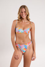 Laden Sie das Bild in den Galerie-Viewer, Model Front: Rio De Sol Unterteil Bottom Cloud Nice-Fio
