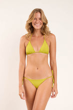 Laden Sie das Bild in den Galerie-Viewer, Model Front: Rio De Sol Unterteil Bottom Fluity-Abacateiro Lacinho
