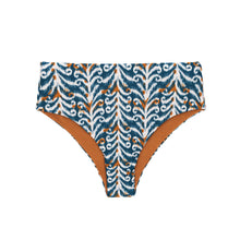 Laden Sie das Bild in den Galerie-Viewer, Product Front: Rio De Sol Unterteil Bottom Ikat Hotpants
