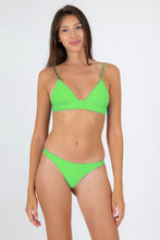 Laden Sie das Bild in den Galerie-Viewer, Model Front: Rio De Sol Unterteil Bottom Lemon Nice-Fio

