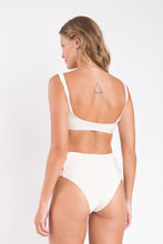 Laden Sie das Bild in den Galerie-Viewer, Model Back: Rio De Sol Unterteil Bottom Malibu-Natural Highwaist-Spin
