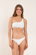 Laden Sie das Bild in den Galerie-Viewer, Model Front: Rio De Sol Unterteil Bottom Sand-White Leblon

